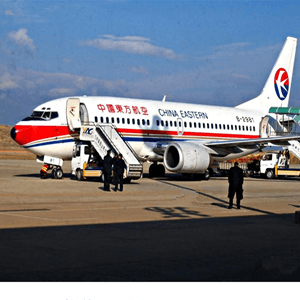 九寨黄龙航空空运航空快运业稳步发展的原因是什么？